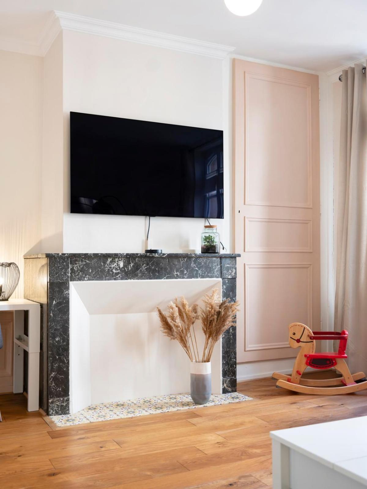 Ferienwohnung Le Charlise Metz Exterior foto